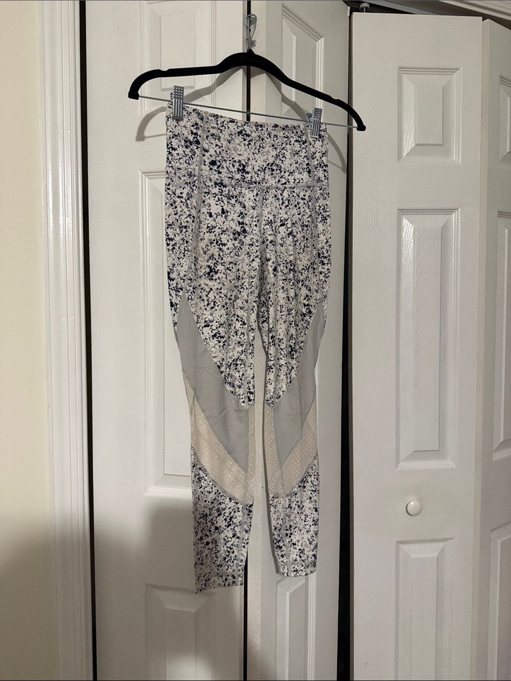 High-Waist women’s White & Navy Floral Leggings with Sheer Panels